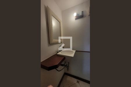 Lavabo de casa para alugar com 2 quartos, 126m² em Vila Valqueire, Rio de Janeiro