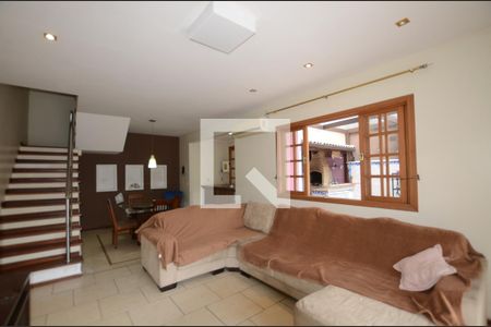 Sala de casa para alugar com 2 quartos, 126m² em Vila Valqueire, Rio de Janeiro