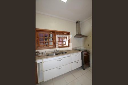 Casa para alugar com 126m², 2 quartos e 2 vagasCozinha