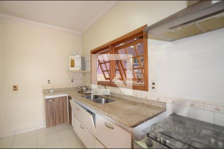 Casa para alugar com 126m², 2 quartos e 2 vagasCozinha