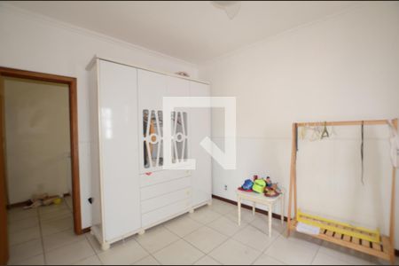 Casa para alugar com 126m², 2 quartos e 2 vagasQuarto