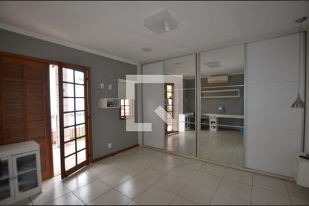 Casa para alugar com 126m², 2 quartos e 2 vagasSuíte