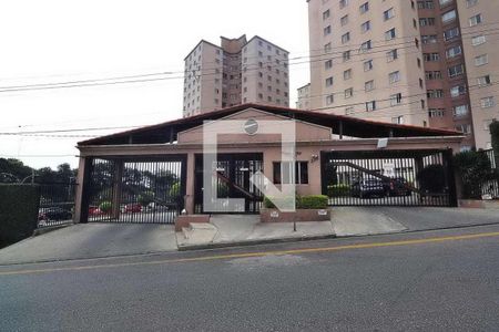 Apartamento para alugar com 70m², 3 quartos e 1 vagaFachada do condomínio