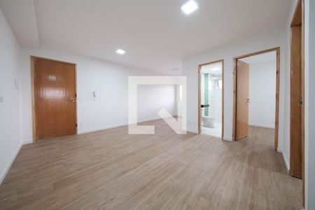 Sala de apartamento para alugar com 2 quartos, 55m² em Vila Guilhermina, São Paulo