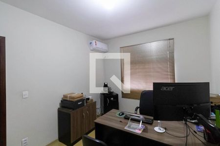 Casa para alugar com 240m², 3 quartos e 2 vagas Casa para alugar com 240m², 3 quartos e 2 vagasQuarto 3