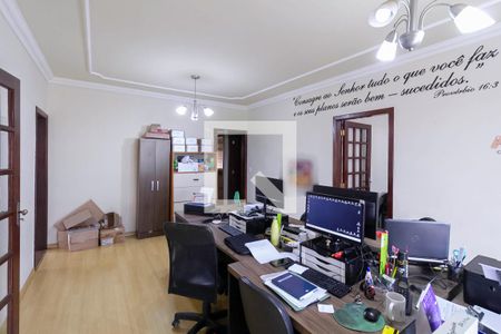 Sala 2 de casa para alugar com 3 quartos, 240m² em Céu Azul, Belo Horizonte