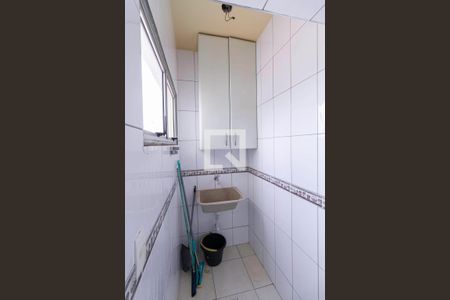 Área de serviço de casa para alugar com 3 quartos, 240m² em Céu Azul, Belo Horizonte