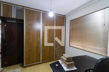 Casa para alugar com 240m², 3 quartos e 2 vagas Casa para alugar com 240m², 3 quartos e 2 vagasQuarto 2