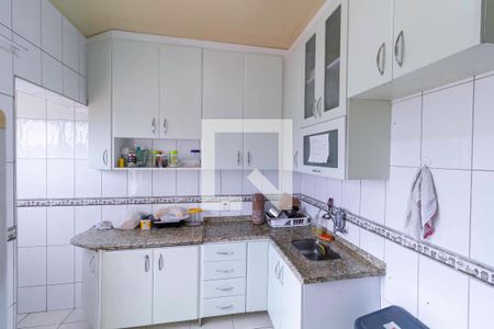 Casa para alugar com 240m², 3 quartos e 2 vagas Casa para alugar com 240m², 3 quartos e 2 vagasCozinha