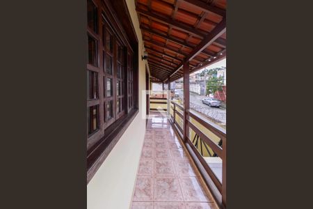 Varanda da sala 2 de casa para alugar com 3 quartos, 240m² em Céu Azul, Belo Horizonte