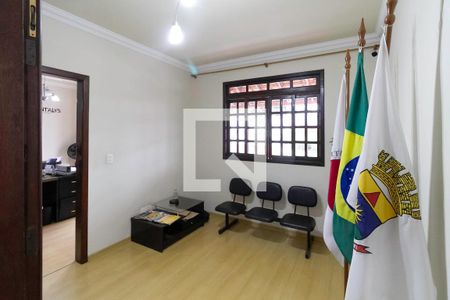 Sala 1 de casa para alugar com 3 quartos, 240m² em Céu Azul, Belo Horizonte