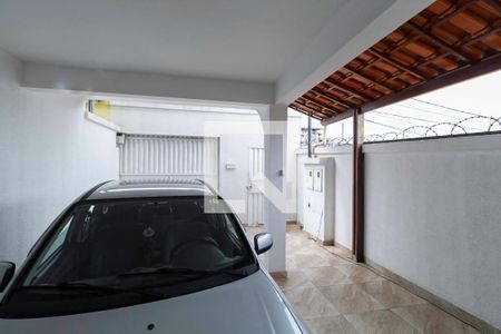 Garagem de casa para alugar com 3 quartos, 240m² em Céu Azul, Belo Horizonte