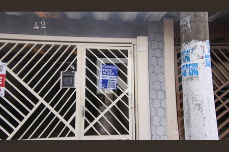 Casa à venda com 90m², 2 quartos e 2 vagas Casa à venda com 90m², 2 quartos e 2 vagasPlaca