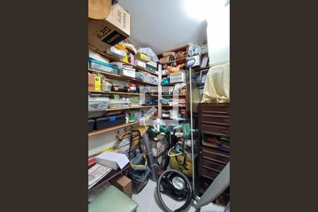 Apartamento à venda com 190m², 4 quartos e 2 vagasQuarto de Serviço