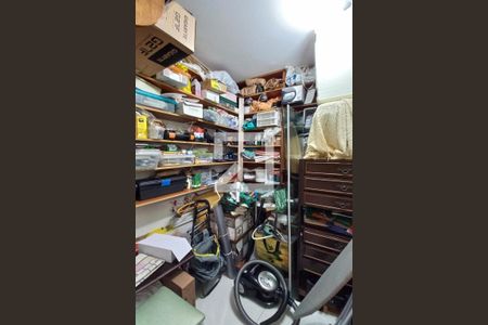 Apartamento à venda com 190m², 4 quartos e 2 vagasQuarto de Serviço