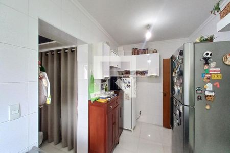 Apartamento à venda com 190m², 4 quartos e 2 vagasCozinha 