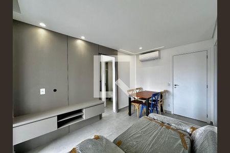 Sala de apartamento para alugar com 1 quarto, 40m² em Brooklin, São Paulo