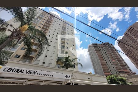 Casa à venda com 52m², 2 quartos e 1 vaga Casa à venda com 52m², 2 quartos e 1 vagaFachada