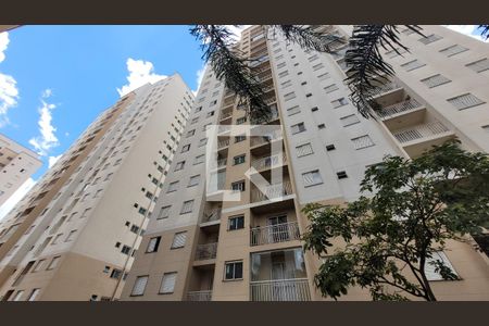 Casa à venda com 52m², 2 quartos e 1 vaga Casa à venda com 52m², 2 quartos e 1 vagaÁrea comum