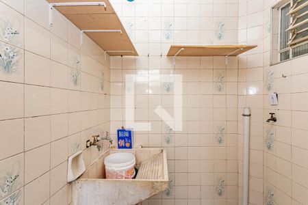 Casa para alugar com 170m², 2 quartos e 3 vagas Casa para alugar com 170m², 2 quartos e 3 vagasÁrea de Serviço