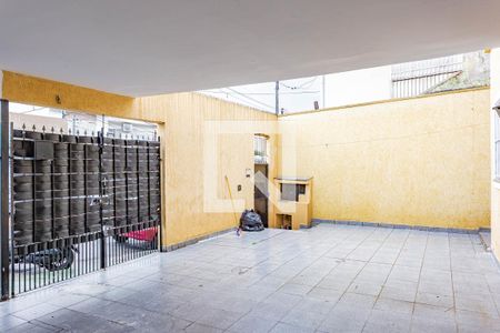 Casa para alugar com 170m², 2 quartos e 3 vagas Casa para alugar com 170m², 2 quartos e 3 vagasGaragem