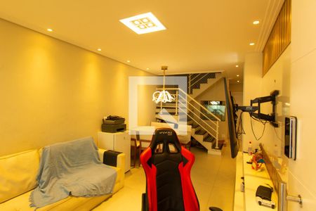 Sala de casa para alugar com 3 quartos, 138m² em Vila Ema, São Paulo