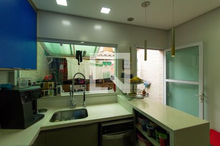 Casa para alugar com 138m², 3 quartos e 2 vagas Casa para alugar com 138m², 3 quartos e 2 vagasCozinha