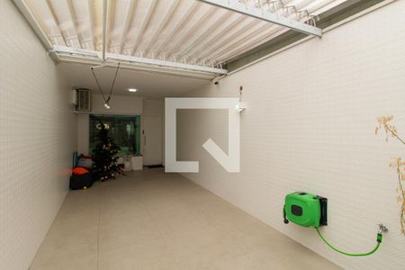 Casa para alugar com 138m², 3 quartos e 2 vagas Casa para alugar com 138m², 3 quartos e 2 vagasGaragem