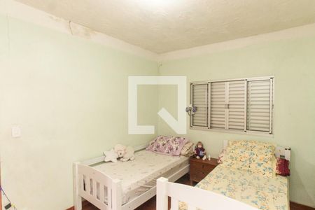 Casa à venda com 94m², 3 quartos e sem vaga Casa à venda com 94m², 3 quartos e sem vagaQuarto 2