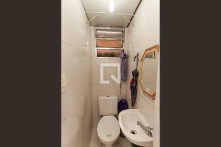 Lavabo de casa à venda com 3 quartos, 94m² em Vila Nova Galvão, São Paulo