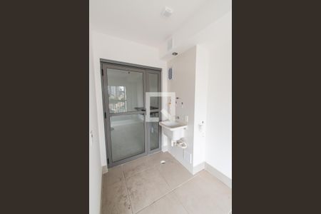 Apartamento à venda com 71m², 2 quartos e 1 vagaÁrea de serviço