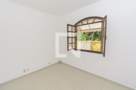 Casa para alugar com 160m², 3 quartos e 2 vagasQuarto 2