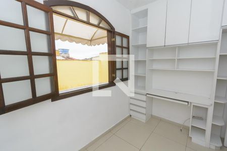Casa para alugar com 160m², 3 quartos e 2 vagasQuarto 3
