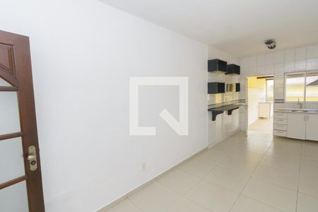 Casa para alugar com 160m², 3 quartos e 2 vagasCozinha