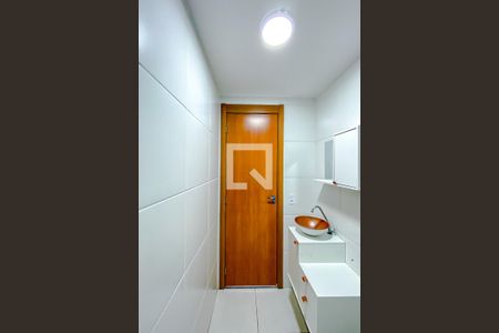 Apartamento para alugar com 37m², 2 quartos e sem vagaBanheiro