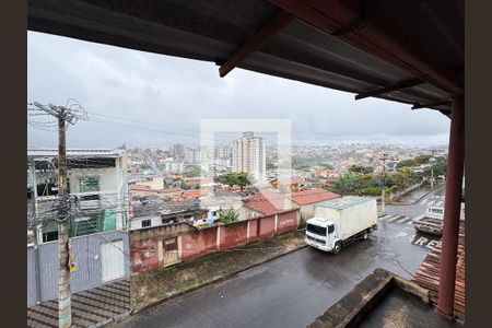Casa à venda com 360m², 3 quartos e 3 vagasBanheiro