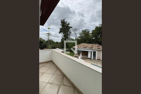 sacada da Suíte 1 de casa de condomínio para alugar com 3 quartos, 350m² em Jardim Julio, Barueri