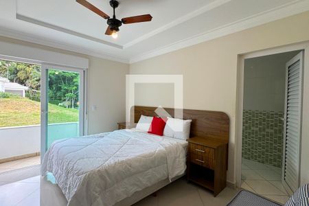 Casa de condomínio para alugar com 350m², 3 quartos e 6 vagasSuíte 3