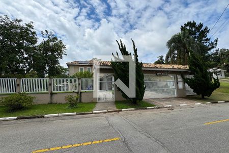 Fachada de casa de condomínio para alugar com 3 quartos, 350m² em Jardim Julio, Barueri