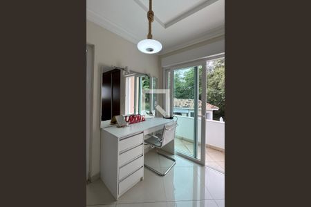 Casa de condomínio para alugar com 350m², 3 quartos e 6 vagasSuíte 1