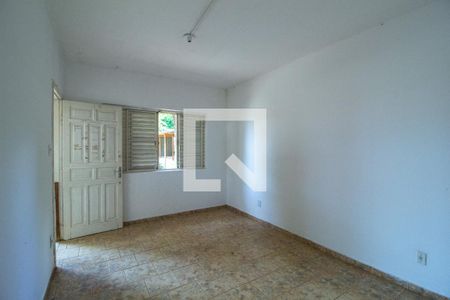 Casa para alugar com 450m², 3 quartos e 7 vagasEdícula