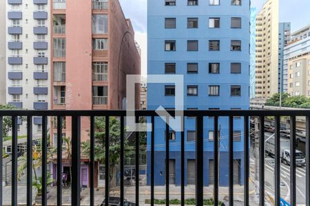 Varanda de kitnet/studio à venda com 1 quarto, 32m² em Vila Buarque, São Paulo