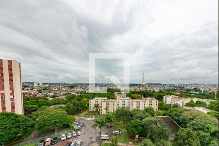 Apartamento à venda com 81m², 3 quartos e 2 vagas Apartamento à venda com 81m², 3 quartos e 2 vagasQuarto 2 vista