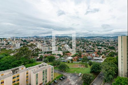 Apartamento à venda com 81m², 3 quartos e 2 vagas Apartamento à venda com 81m², 3 quartos e 2 vagasQuarto 3 vista