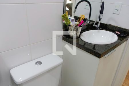 Apartamento à venda com 65m², 2 quartos e 2 vagas Apartamento à venda com 65m², 2 quartos e 2 vagasBanheiro