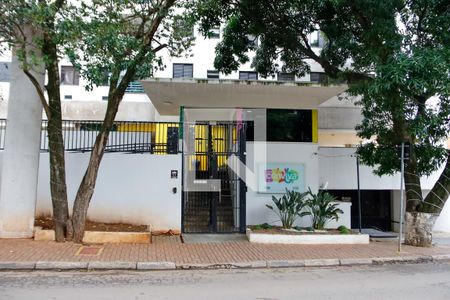 Apartamento à venda com 65m², 2 quartos e 2 vagas Apartamento à venda com 65m², 2 quartos e 2 vagasFachada