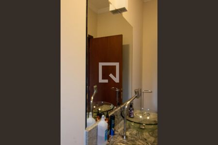 Casa de condomínio à venda com 480m², 3 quartos e 1 vagaLavabo