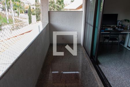 Casa de condomínio à venda com 480m², 3 quartos e 1 vagaVaranda do Quarto 4