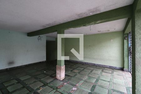 Casa à venda com 300m², 3 quartos e 2 vagasGaragem