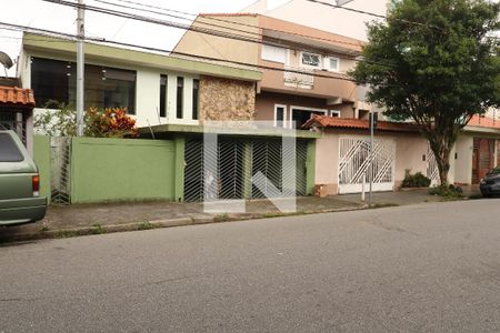 Casa à venda com 300m², 3 quartos e 2 vagasFachada